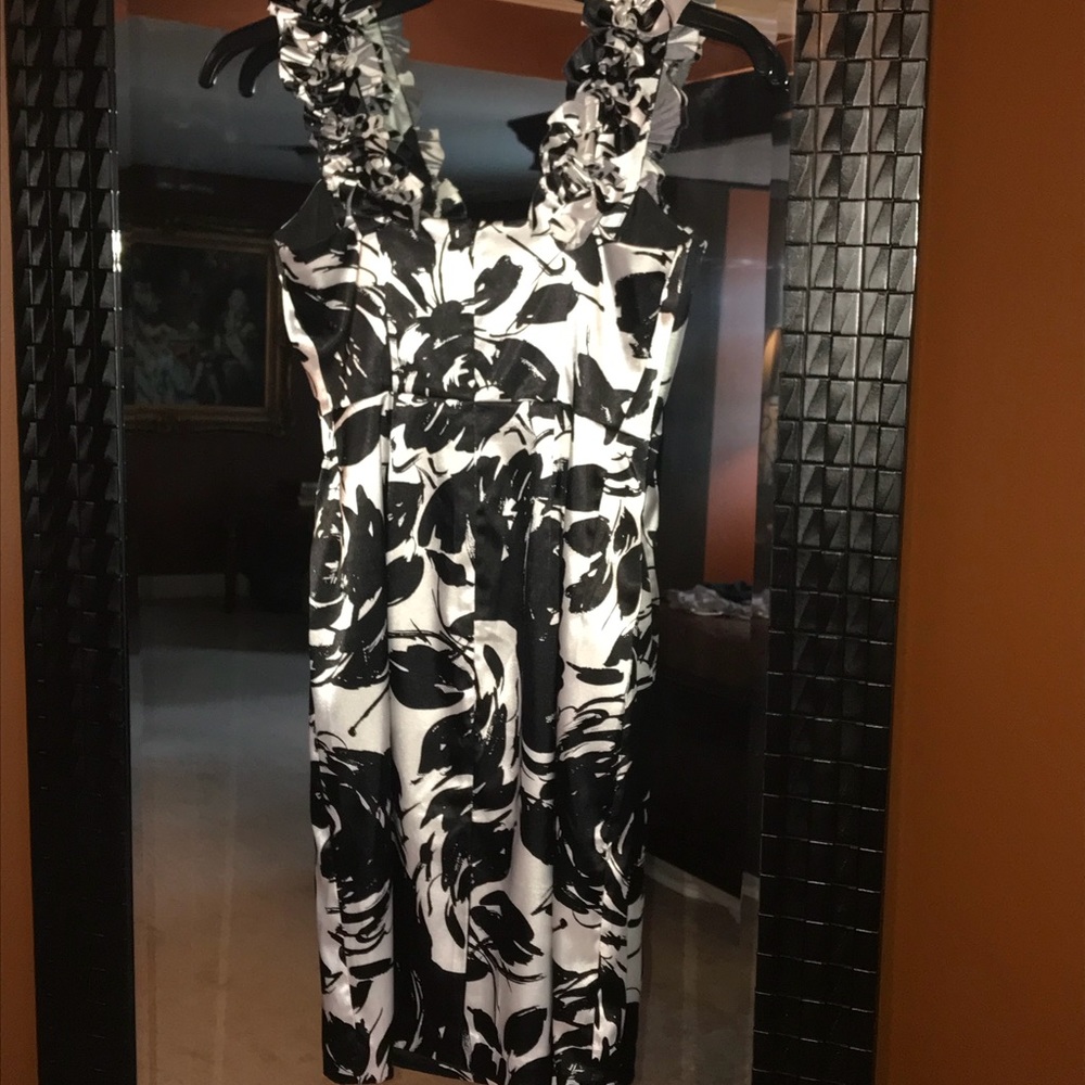Black/white Cocktail dress